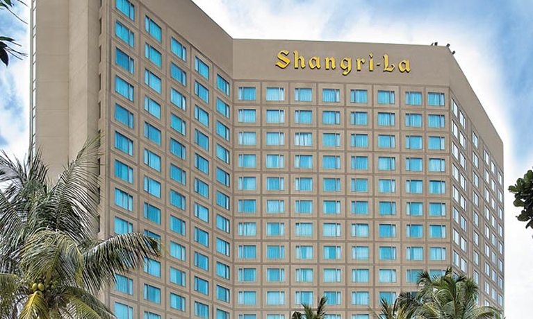 Shangri-La Hotel, Surabaya hotel exterior